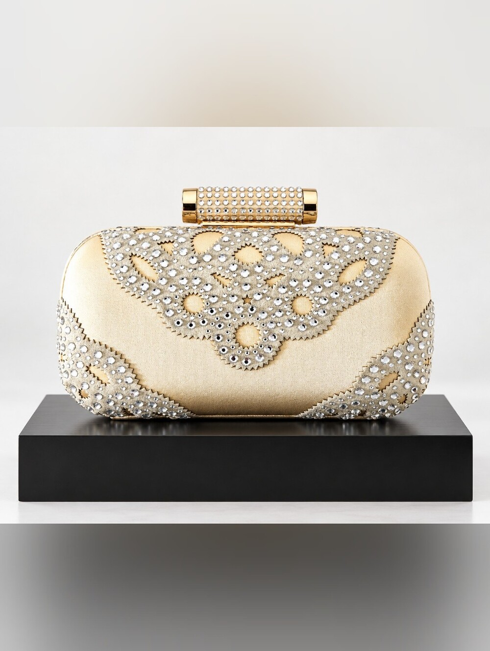 Badgley Mischka Clutch Gold Satin Crystal With Chain